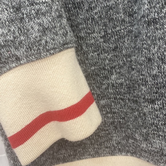 Roots Women’s THE Cabin 1973 Zip Up Hoodie in Salt and Pepper size Small - Picture 11 of 12